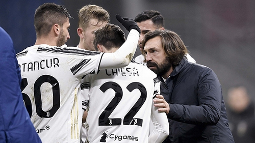 Trực tiếp Porto vs Juventus (03h00 ngày 18/2): Vòng quay của Pirlo