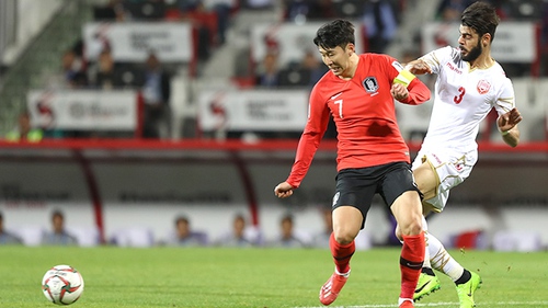 Bóng lăn trong tuần: Lúa chín thì cúi đầu