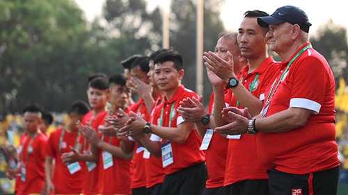 V-League lại là 'đất dữ' cho các HLV ngoại?