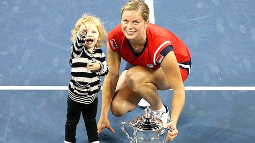 Kim Clijsters quyết tâm tái xuất làng banh nỉ