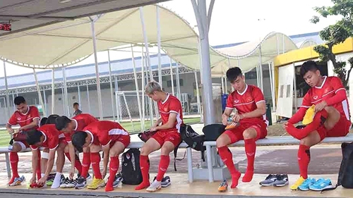 HLV Hoàng Anh Tuấn: 'U23 Việt Nam phải tùy cơ ứng biến'