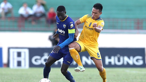 V.League trước 6 vòng cuối: Trở lại 'ao nhà'