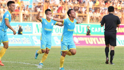 18h00 ngày 18/5, Sài Gòn – Sanna Khánh Hòa: Vận đen đeo đuổi