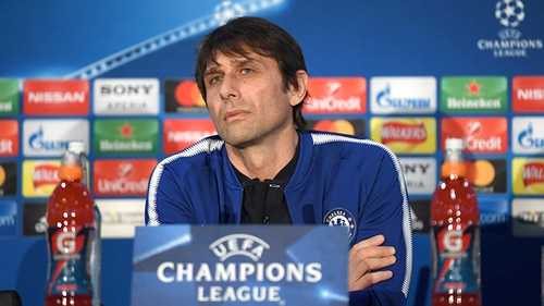 CHIẾN THUẬT M.U - Chelsea: Conte và toan tính 'số 9 ảo'