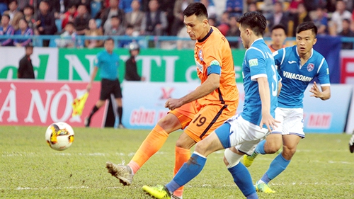 17h00 ngày 17/3, SHB Đà Nẵng - Quảng Nam: Chủ kém vui đón khách