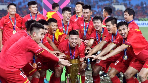Tuyển Việt Nam và phẩm chất 'quân vương'