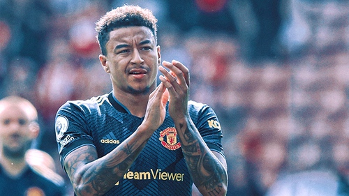 Mua xong Ronaldo, MU có kịp thanh lý hàng thừa?