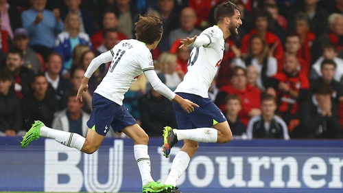 Chiến thắng không đáng tự hào của Tottenham