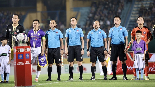 Cựu Giám sát Trọng tài Đoàn Phú Tấn: 'Bóng đá Việt Nam cần có Học viện trọng tài'