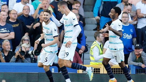 Ngoại hạng Anh vòng 1: Những chiến thắng đối lập ở London