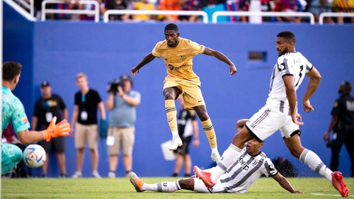 Barca tiếp tục chơi tốt: Hai Dembele và không Lewandowski