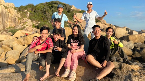 Khi từ thanh niên tới cụ già đều mê trekking