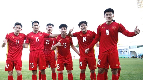 Bình luận viên Quang Tùng: 'Hãy giữ ông Gong ở lại lâu dài'