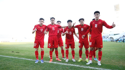 Cần tạo 'bệ phóng' cho cầu thủ trẻ