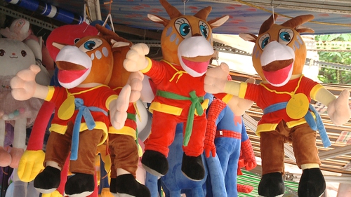 'Tiếp lửa' cho SEA Games 31 từ quà lưu niệm