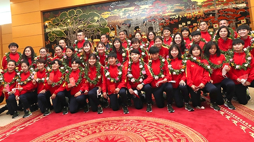 Bóng đá nữ Việt Nam sau suất dự World Cup: Đừng có thêm tiếng thở dài