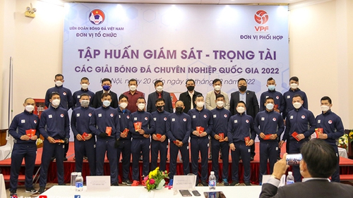 Tập huấn giám sát, trọng tài các giải bóng đá chuyên nghiệp năm 2022