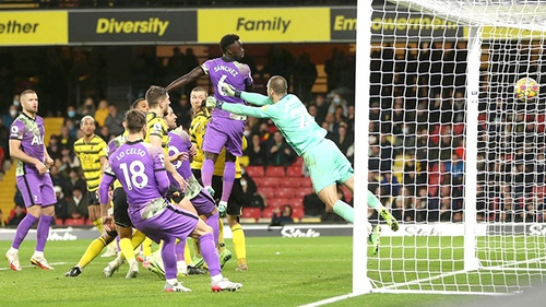 Chuyện thay tướng: Tottenham nhắm Top 4, Aston Villa chưa lột xác