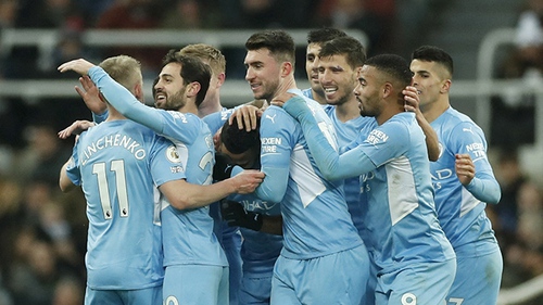Lên đỉnh Giáng sinh, Man City sẽ đăng quang?