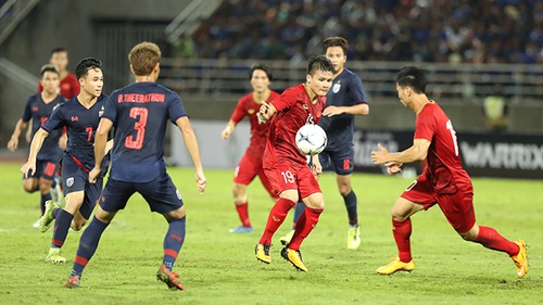Việt Nam vs Thái Lan: 'Lưỡng long tranh châu'