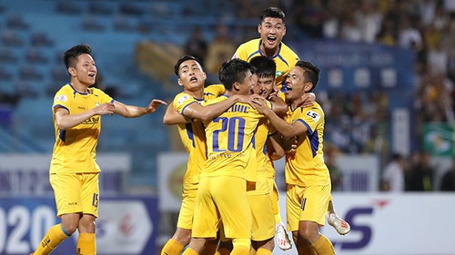 V-League có thể bị hoãn: Nỗi niềm SLNA!