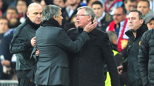 M.U: Càng khẩu chiến nhiều, Mourinho càng giống Sir Alex Ferguson