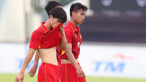 Một năm tính sổ 'Táo bóng đá'