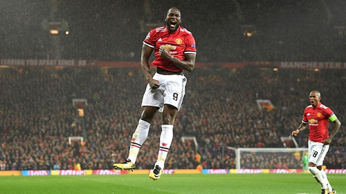 Romelu Lukaku sẽ sớm là chân sút... huyền thoại của M.U