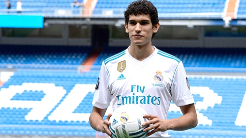 Jesus Vallejo đã sẵn sàng thay Pepe