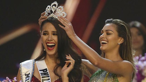 Hé lộ điều thú vị chưa biết về Tân Hoa hậu Hoàn vũ Catriona Gray