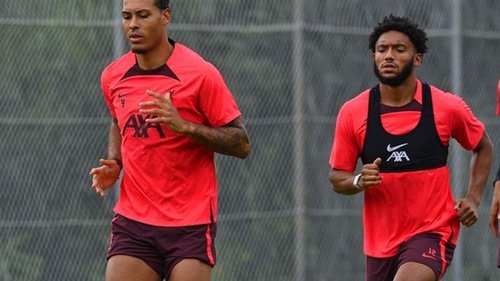 Van Dijk khơi mào “cuộc chiến” tại Anfield?