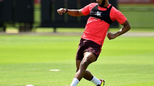 Gomez trở lại, 5 sao Liverpool vắng mặt