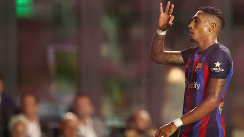 Raphinha: 'Barca mạnh hơn Real Madrid'
