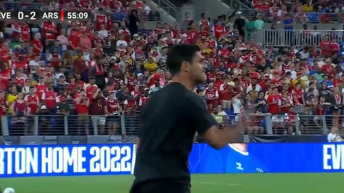 Sao Arsenal tệ hại, Arteta điên tiết quát tháo