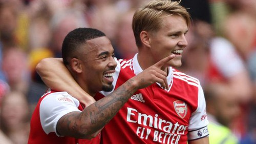 5 điểm nhấn Arsenal 6-0 Sevilla: Sát thủ thành London, Rõ lập trường dành cho Saliba