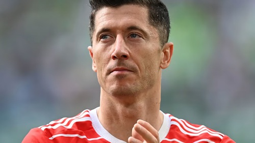 CHÍNH THỨC! Bayern xác nhận chia tay Lewandowski
