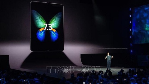 Những hé lộ về điện thoại thông minh 5G đầu tiên của Samsung