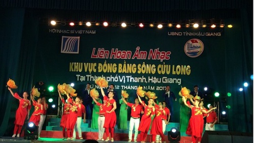 Rộn ràng Liên hoan Âm nhạc toàn quốc - khu vực Đồng bằng sông Cửu Long