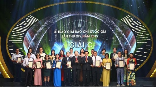 Chùm ảnh Lễ trao Giải Báo chí Quốc gia lần thứ 14 năm 2019