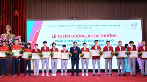 Hơn 17 tỉ đồng khen thưởng HLV, VĐV Hà Nội đạt thành tích tại SEA Game 31