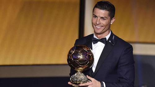 Không thể không ngưỡng mộ Ronaldo - Quả Bóng Vàng 2017!