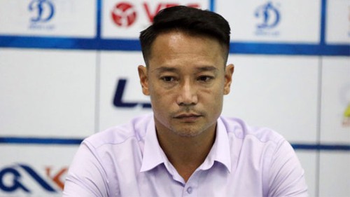 VIDEO: HLV Vũ Hồng Việt từ chức, Quảng Nam thay HLV và bổ sung giám đốc kỹ thuật