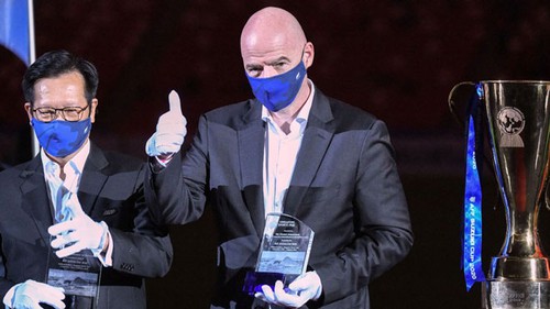 Nhật ký AFF Cup 6/12: Chủ tịch FIFA báo tin vui cho bóng đá Đông Nam Á