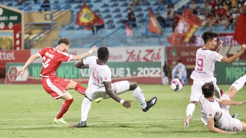 Video bàn thắng Viettel 0-1 Bình Dương: Dấu ấn ngoại binh