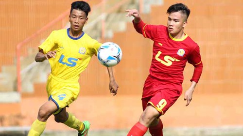 Đương kim vô địch chật vật, FLC Thanh Hóa thất bại ngày mở màn VCK U17