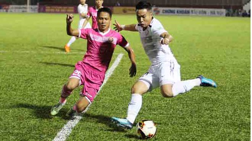 18h00 ngày 1/4, TP.HCM – Sanna Khánh Hòa: Đội bóng của Công Vinh 'phục hận'