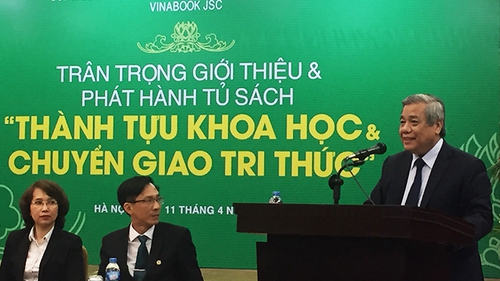 Phát hành tủ sách ‘Thành tựu khoa học và Chuyển giao tri thức’