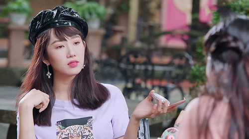 'Gạo nếp gạo tẻ': 'Phơi bày' quá khứ nông nổi thời thi hoa hậu của Hân