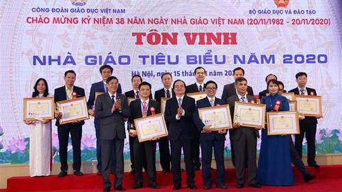 Bộ Giáo dục và Đào tạo tôn vinh 183 nhà giáo tiêu biểu năm 2020