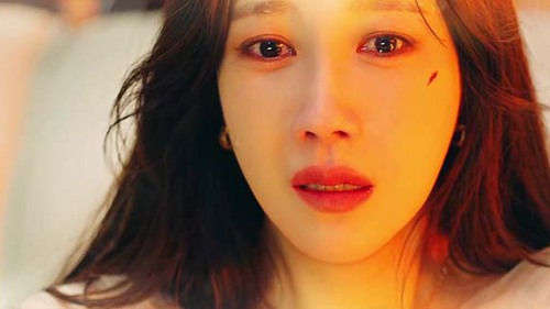 'Penthouse 3': Seo Jin sống sót diệu kỳ, Dan Tae chết, Soo Ryeon gặp nguy